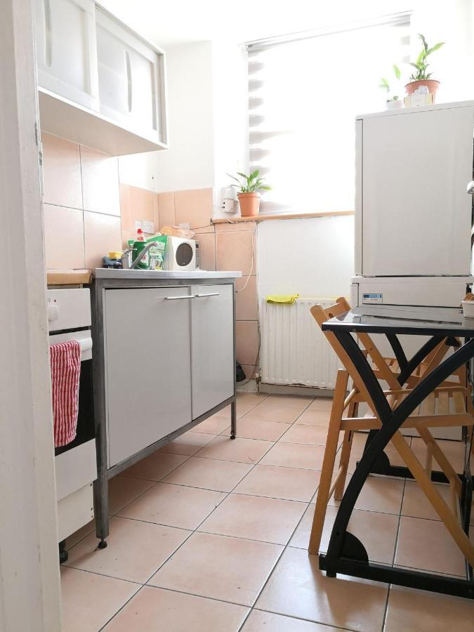 Double room LGBT Londres Extérieur photo